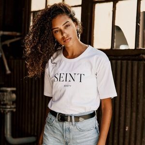 Seint boyfriend Tee